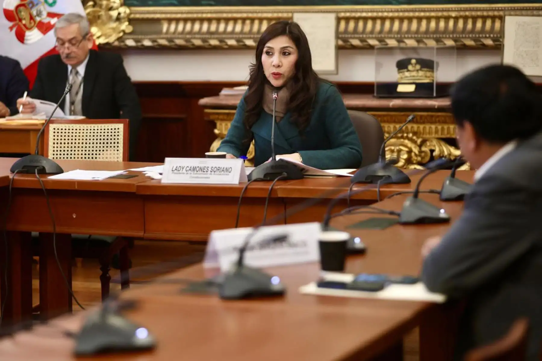 Congreso: aprueban informe que recomienda inhabilitar a cuatros cuatros fiscales supremos