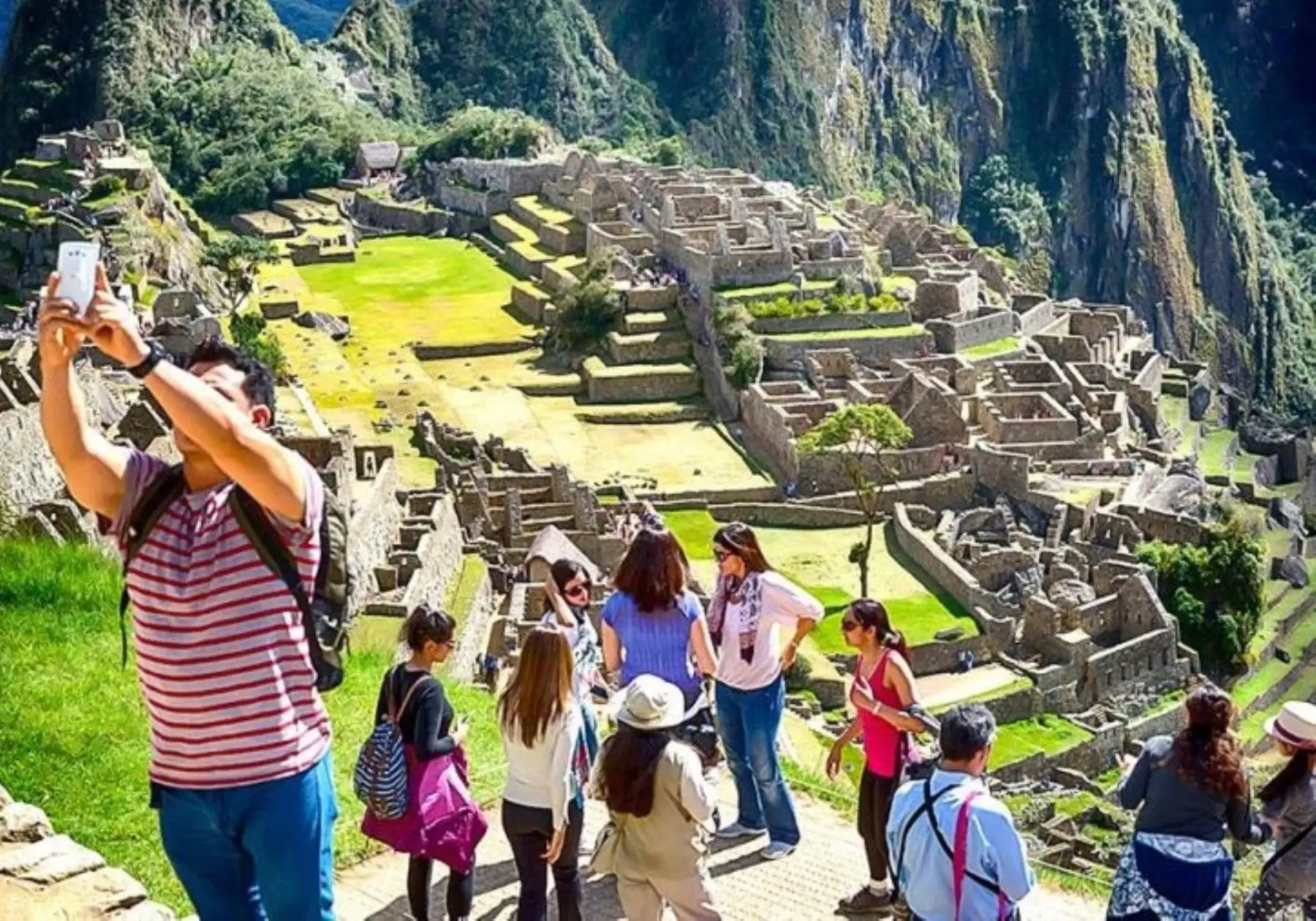 Rechazan propuesta de “cierre de Machu Picchu” por problemas en vía Hiram Bingham