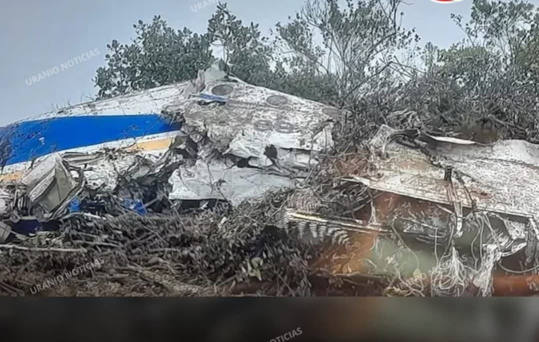 ACCIDENTE AÉREO EN COLOMBIA: 15 MUERTOS TRAS CHOQUE DE AVIÓN COMERCIAL